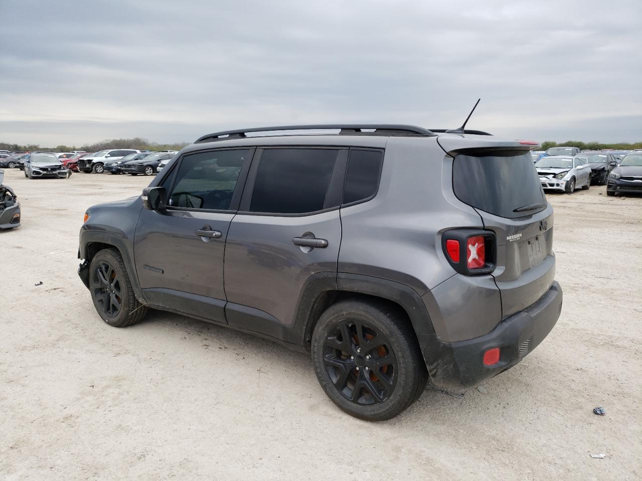 2017 JEEP RENEGADE L - Фото 2