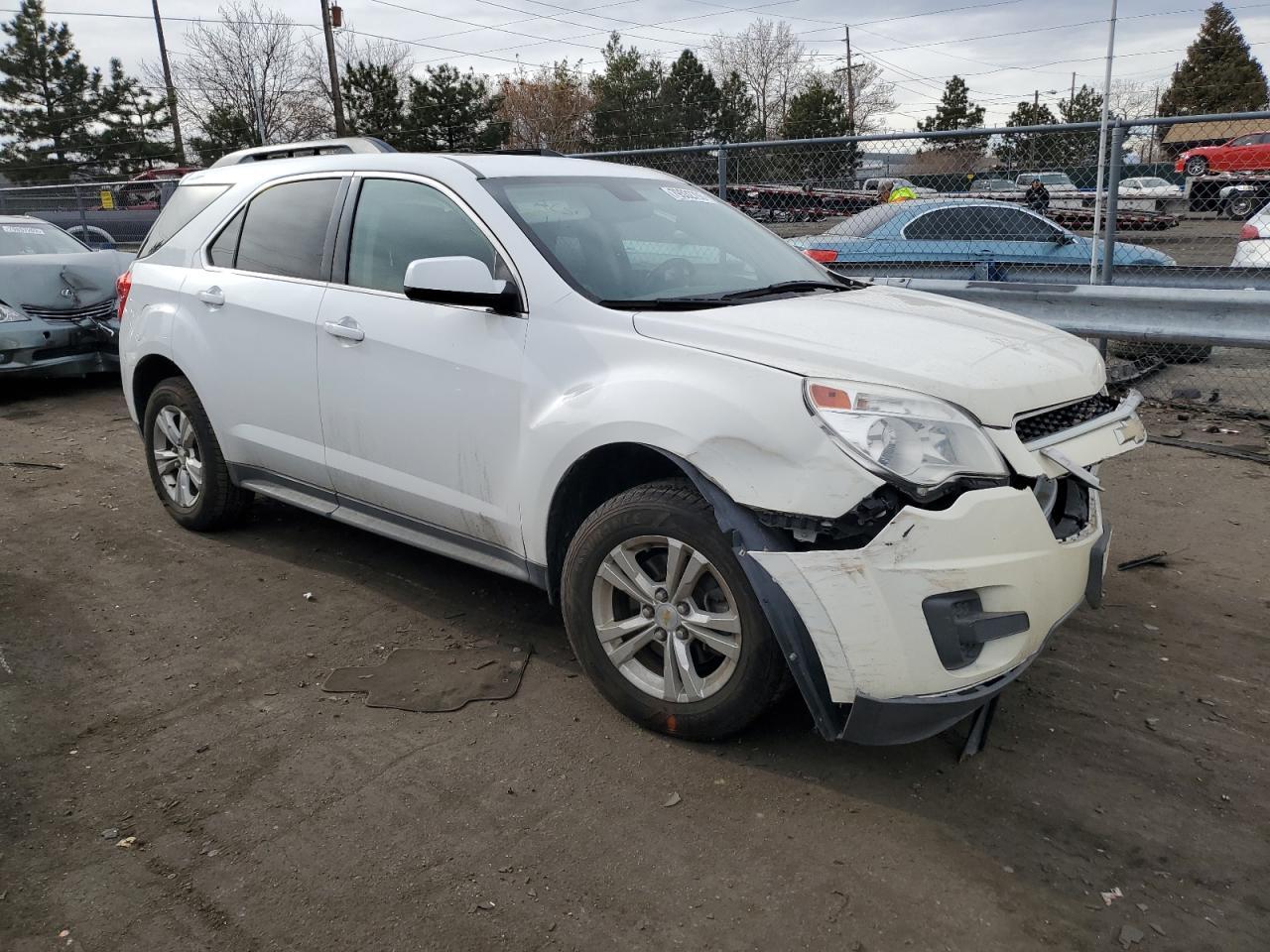 2011 CHEVROLET EQUINOX LT - Фото 4