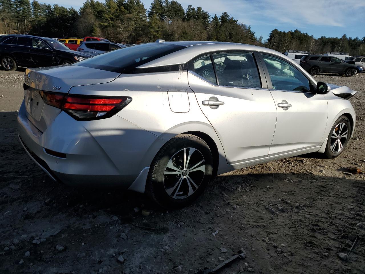 2020 NISSAN SENTRA SV - Фото 3