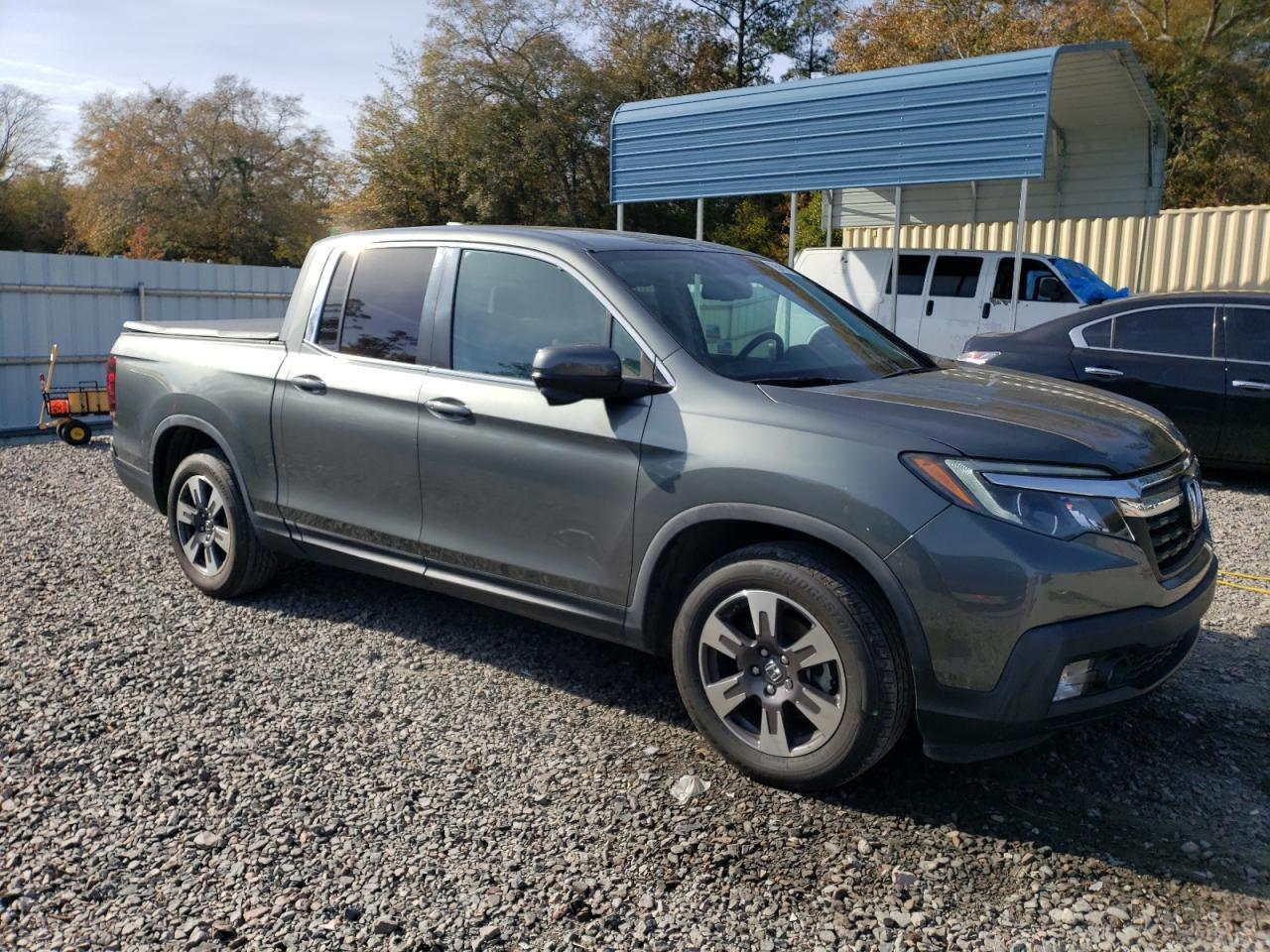 2017 HONDA RIDGELINE - Image 4