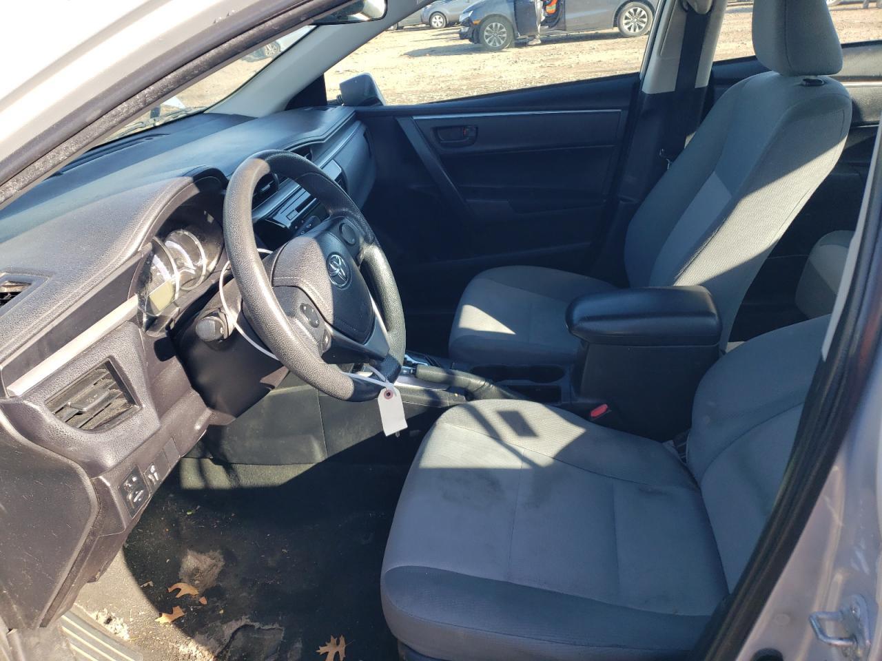 2014 TOYOTA COROLLA L - Фото 7