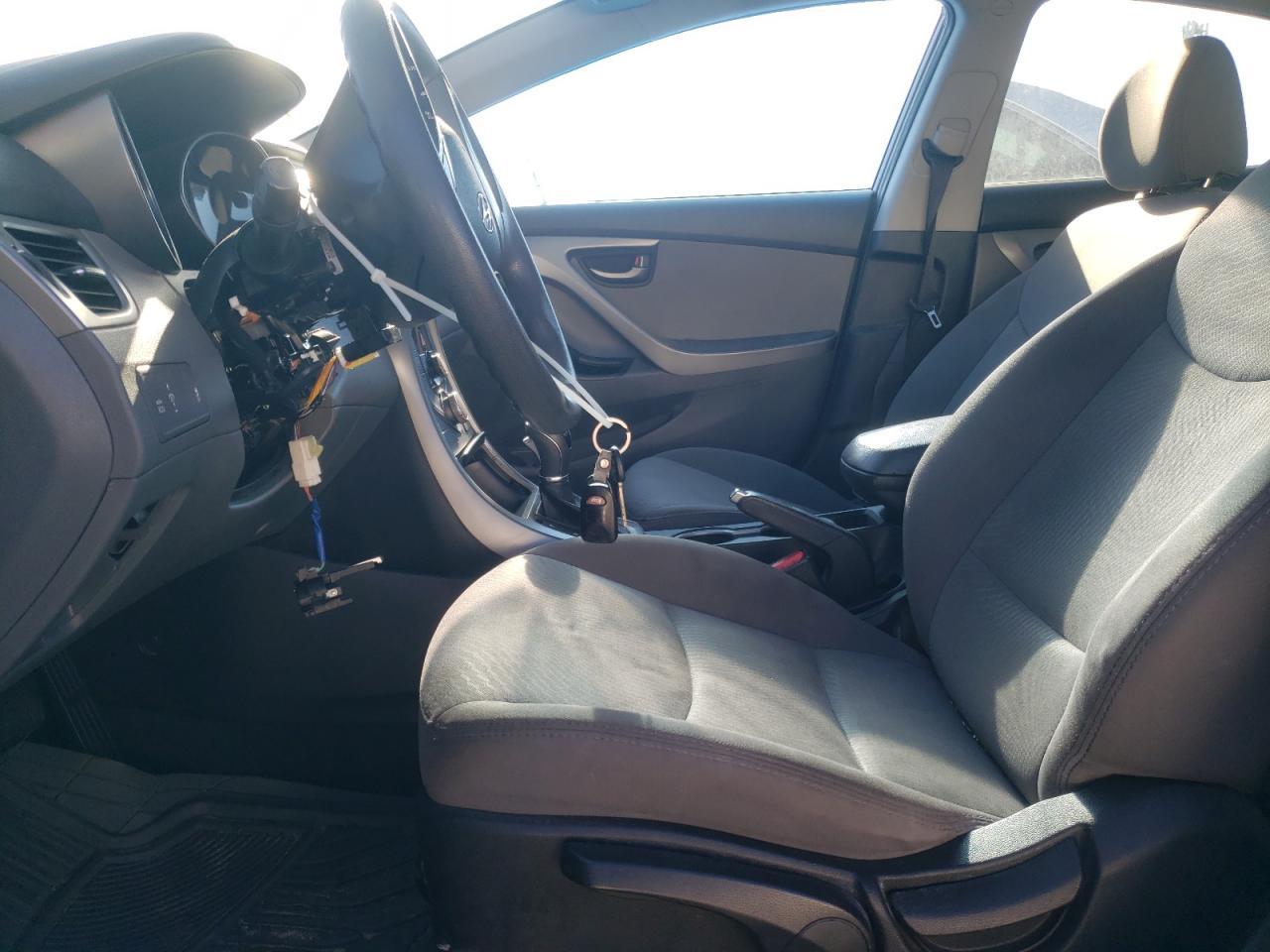 2014 HYUNDAI ELANTRA SE - Image 7