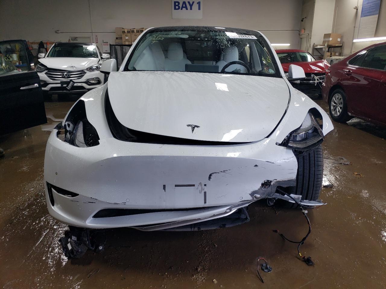 2022 TESLA MODEL Y - Image 5