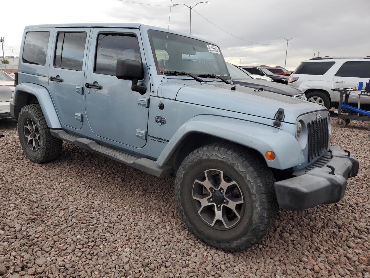 2012 JEEP WRANGLER U - Image 4