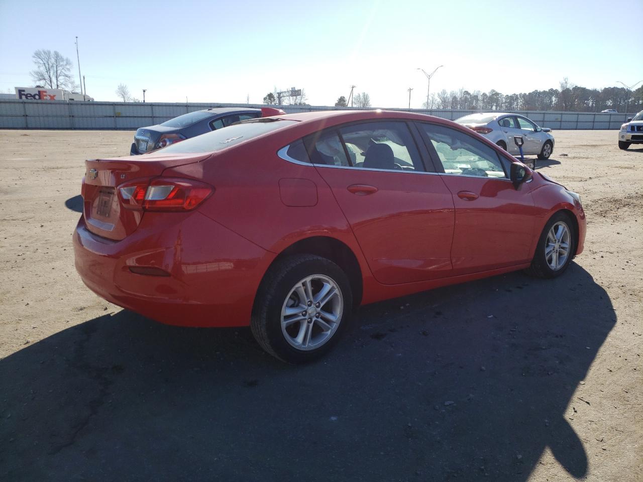 2017 CHEVROLET CRUZE LT - Image 3