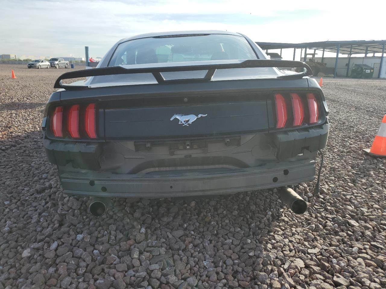 2018 FORD MUSTANG - Фото 6