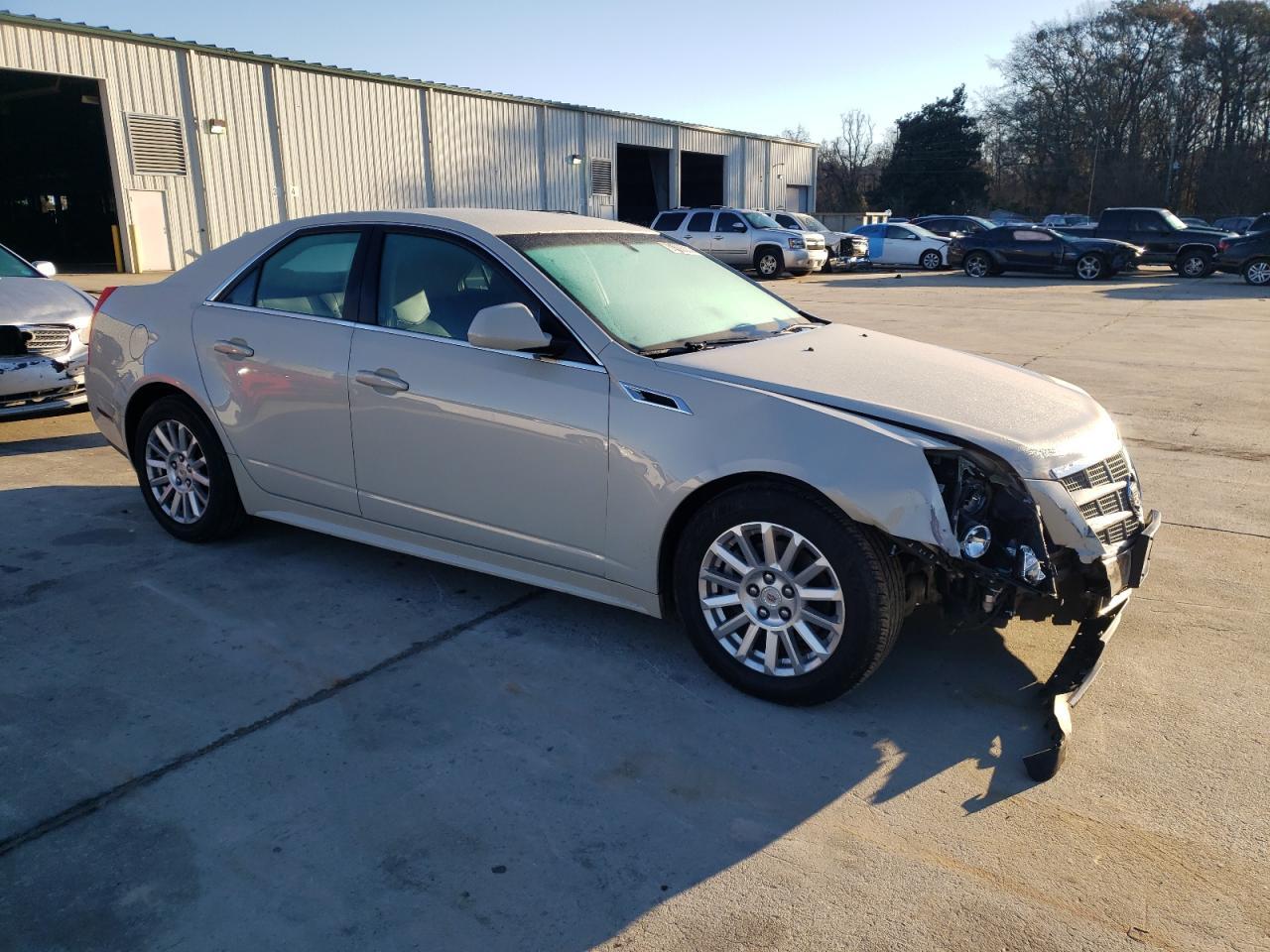 2011 CADILLAC CTS - Image 4