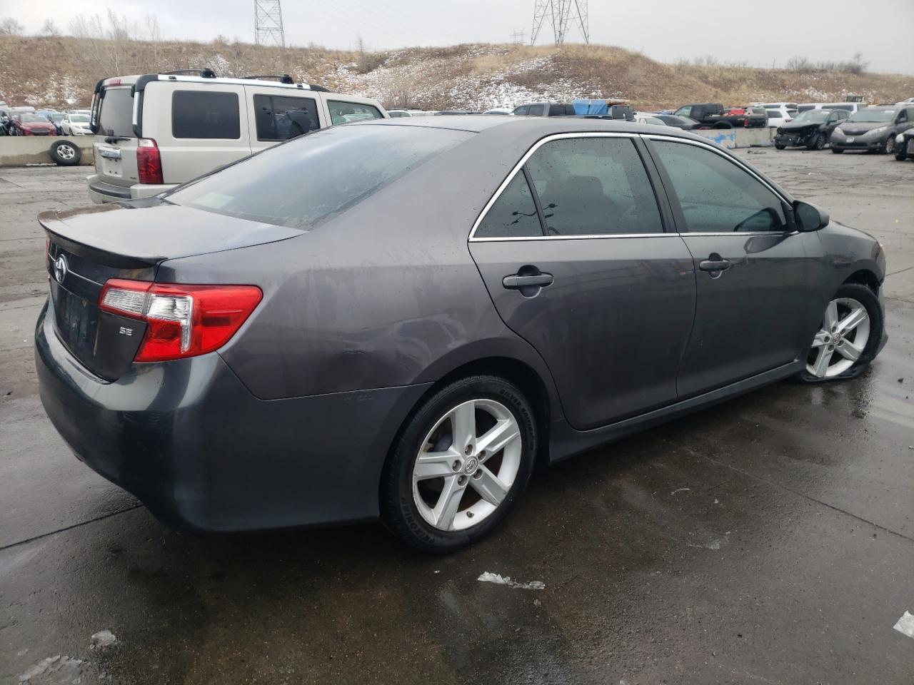 2014 TOYOTA CAMRY L - Image 3