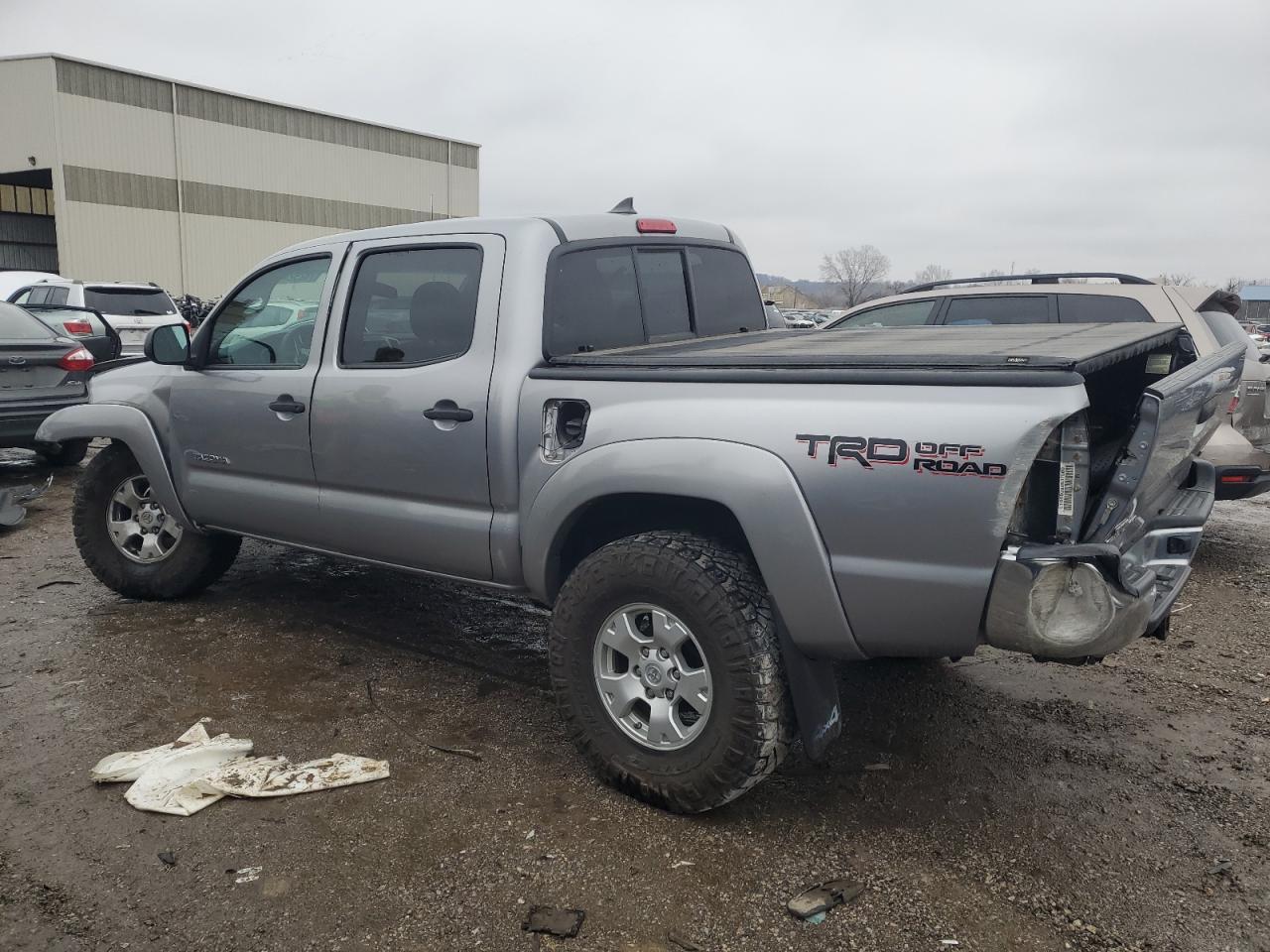 2014 TOYOTA TACOMA DOU - Фото 2