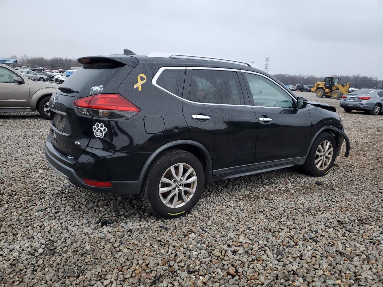 2017 NISSAN ROGUE S - Фото 3