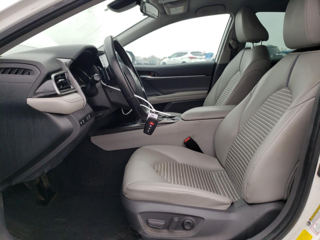 2021 TOYOTA CAMRY SE - Image 7