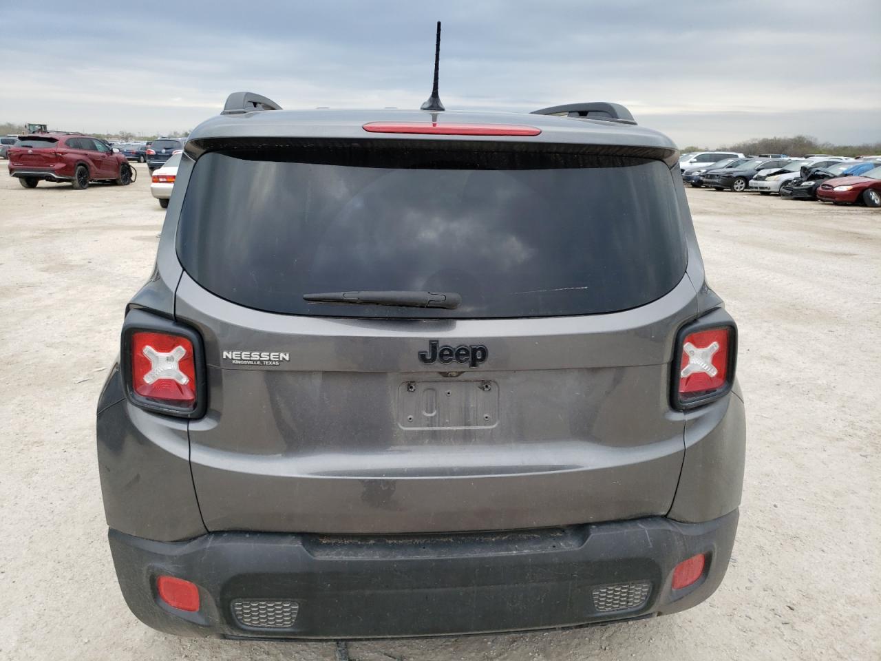 2017 JEEP RENEGADE L - Фото 6