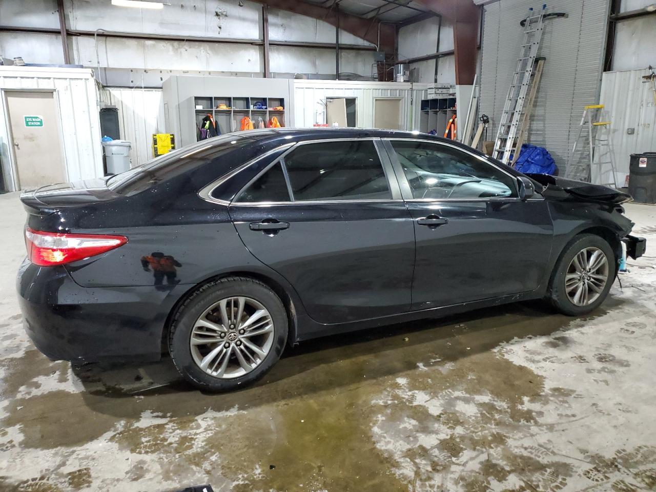 2016 TOYOTA CAMRY LE - Фото 3