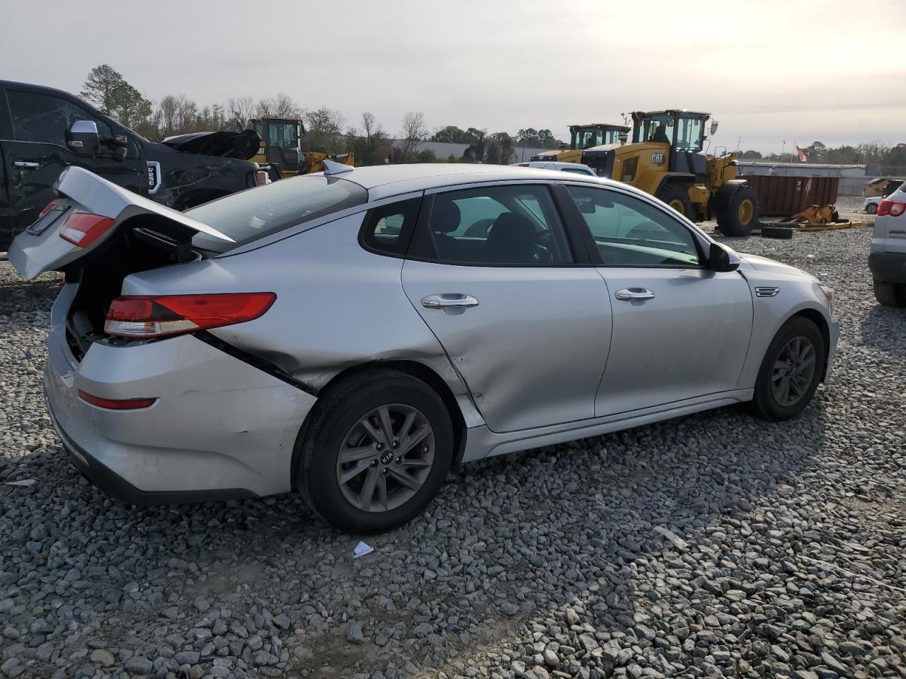 2020 KIA OPTIMA LX - Image 3