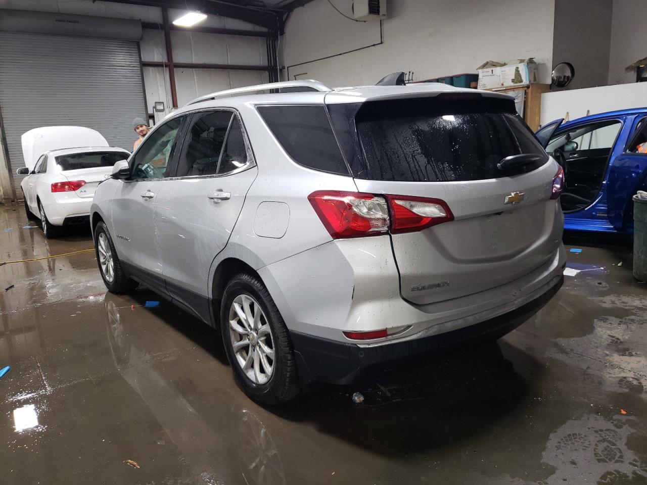 2019 CHEVROLET EQUINOX LT - Фото 2