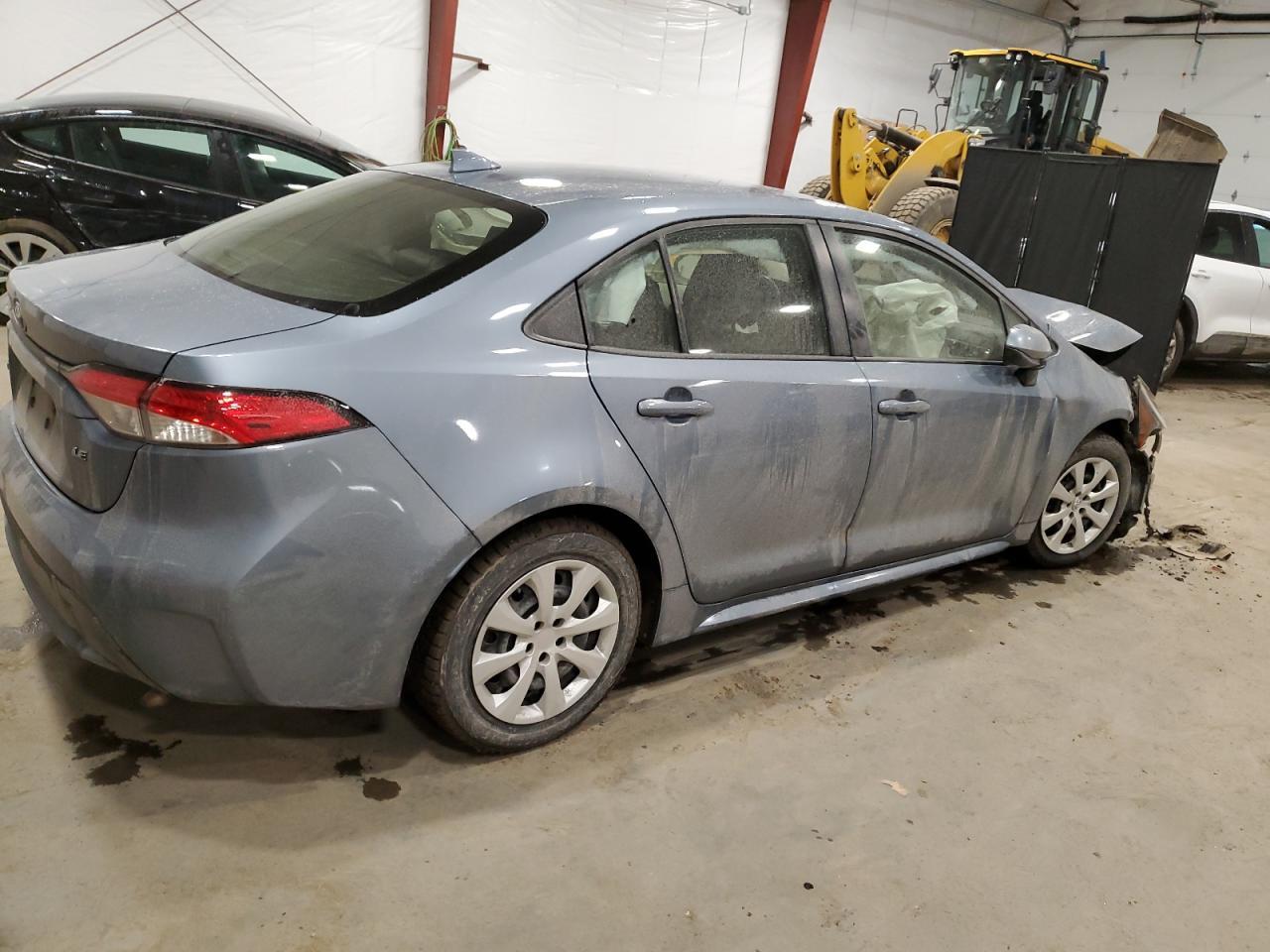 2022 TOYOTA COROLLA LE - Фото 3