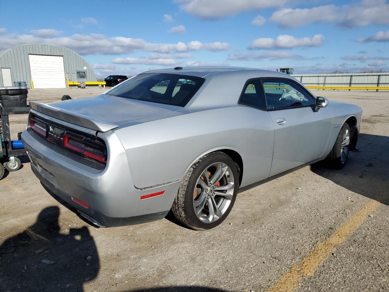 2021 DODGE CHALLENGER - Фото 3