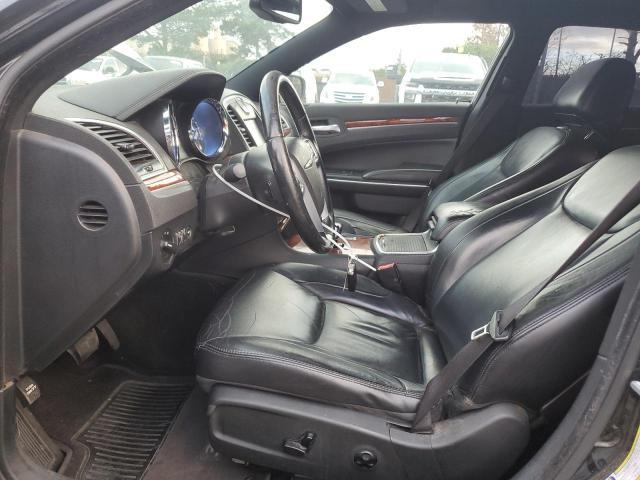 2014 Chrysler 300 - Image 7