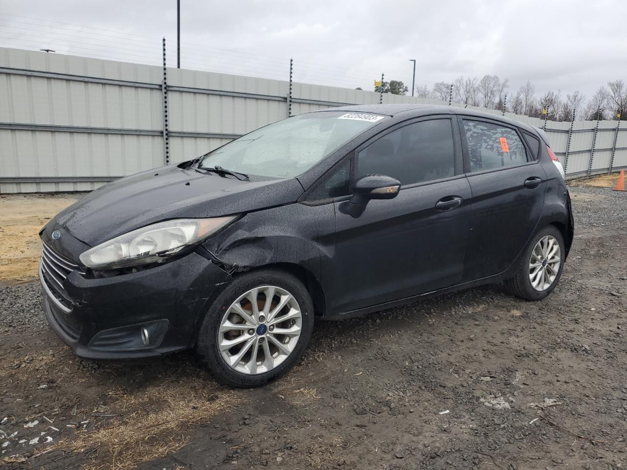 2014 FORD FIESTA SE car image