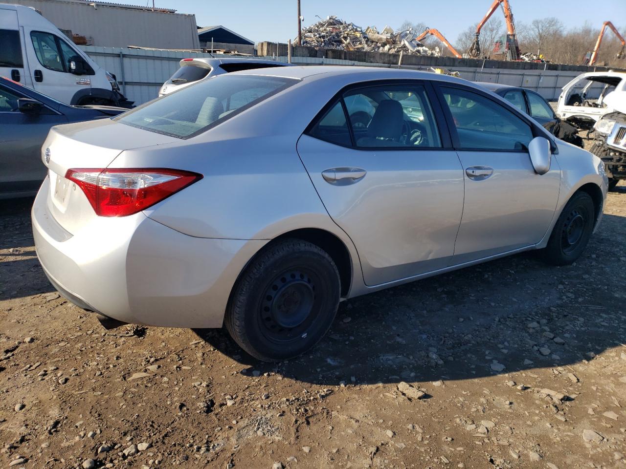 2014 TOYOTA COROLLA L - Фото 3