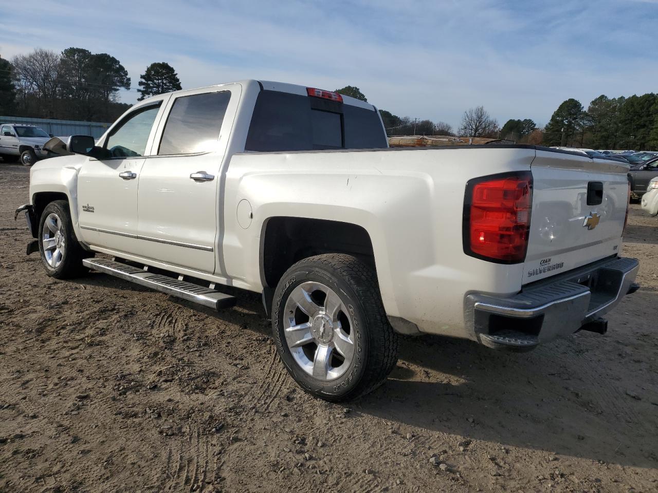 2014 CHEVROLET SILVERADO - Image 2