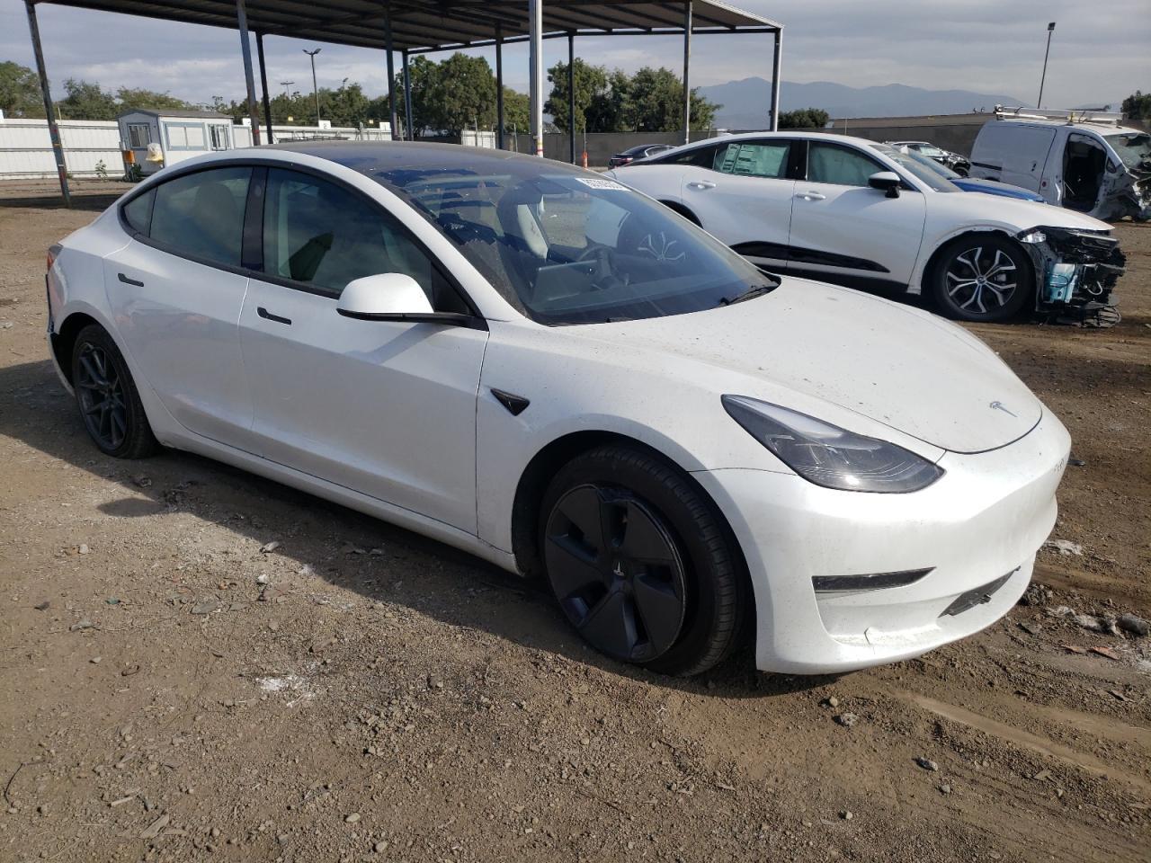 2023 TESLA MODEL 3 - Image 4