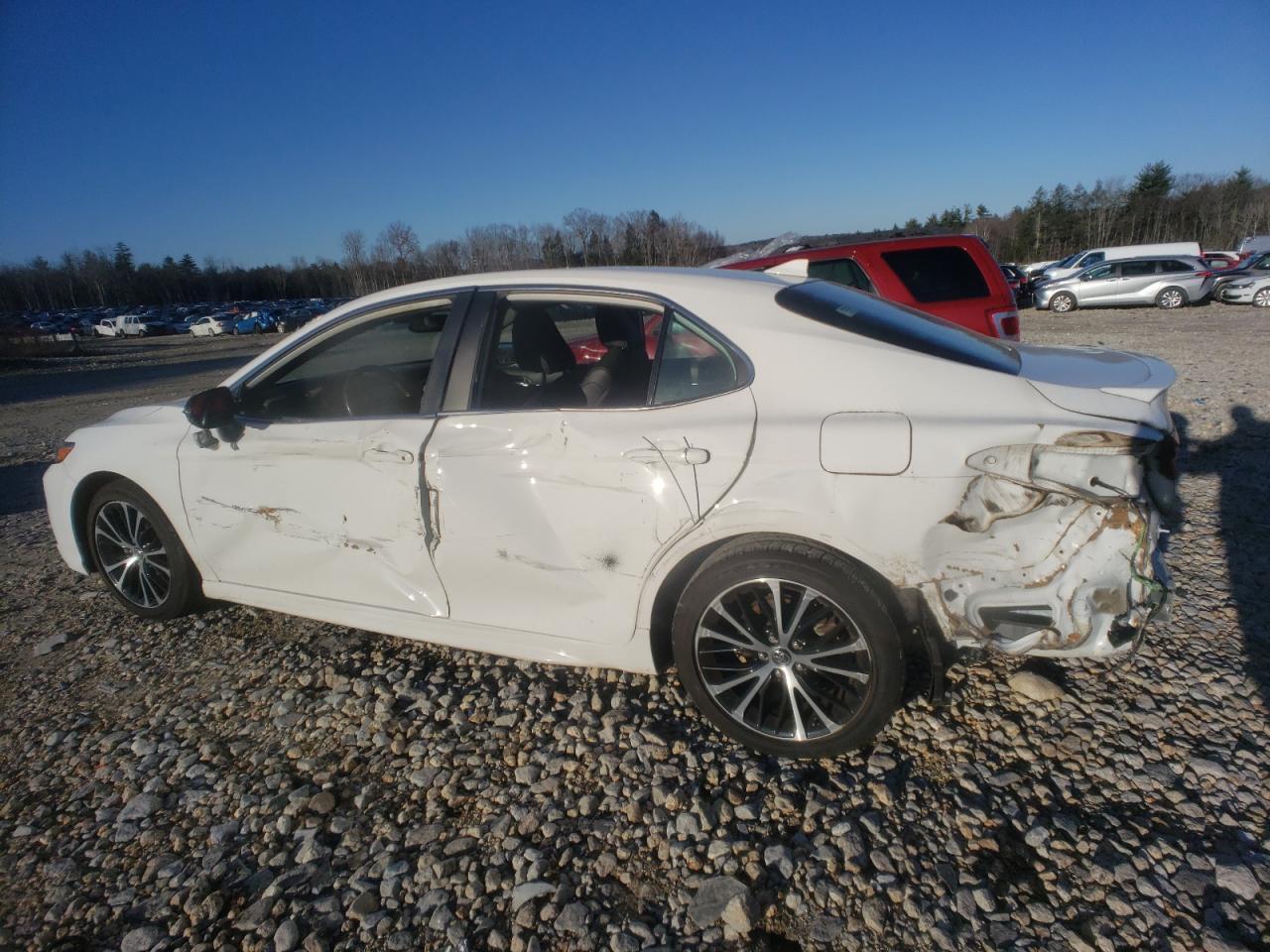 2019 TOYOTA CAMRY L - Фото 2