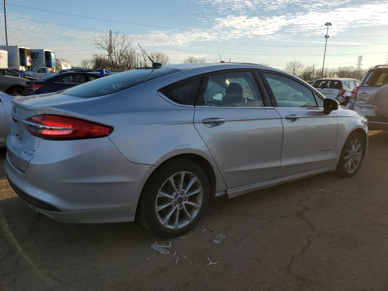 2017 FORD FUSION SE - Фото 3