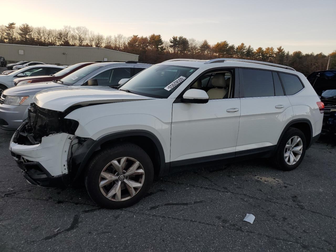 2018 VOLKSWAGEN ATLAS SE
