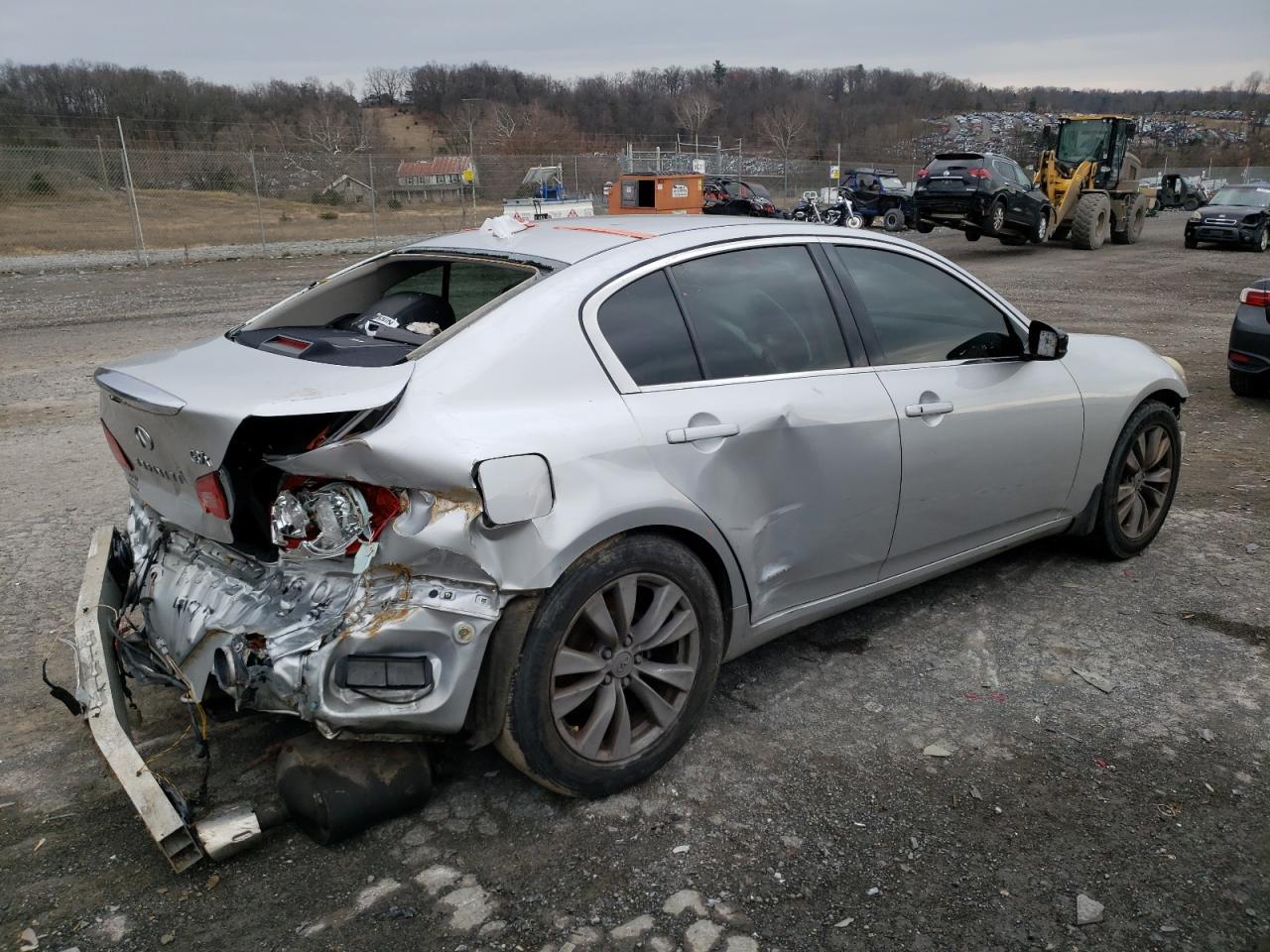 2012 INFINITI G37 - Image 3