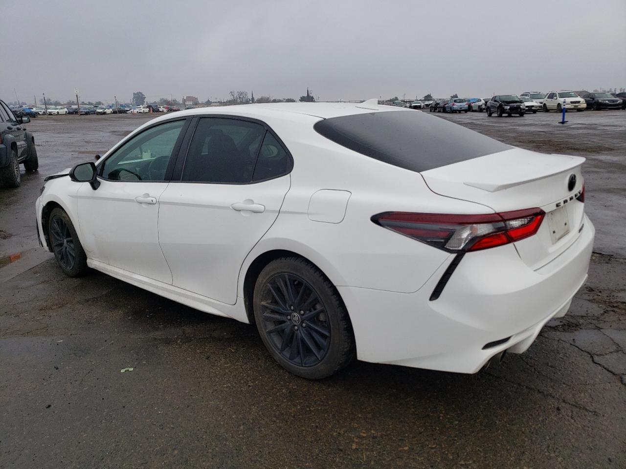 2021 TOYOTA CAMRY SE - Image 2