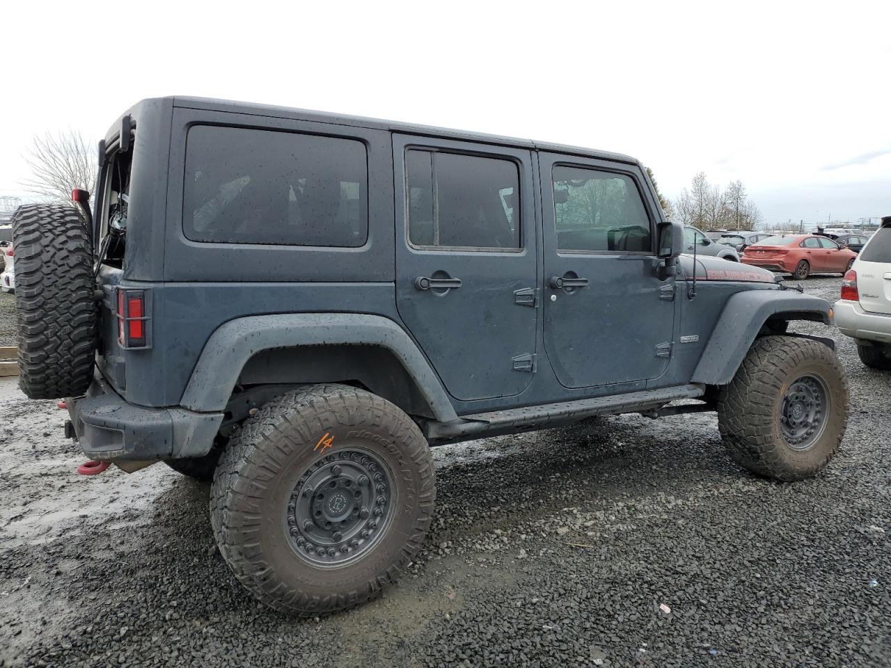 2017 JEEP WRANGLER U - Image 3