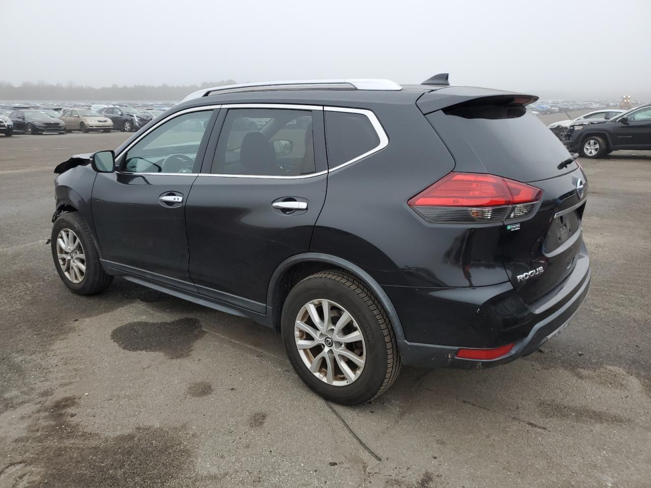 2017 NISSAN ROGUE S - Фото 2