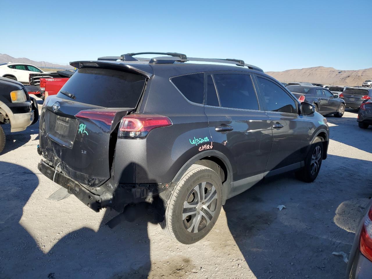 2018 TOYOTA RAV4 LE - Image 3