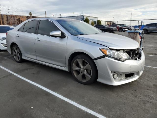2012 Toyota Camry Se - Фото 4