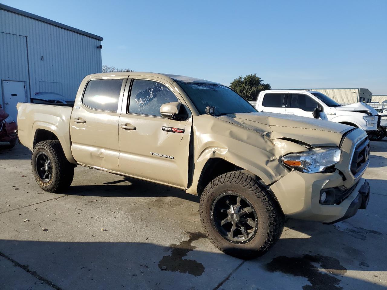 2020 TOYOTA TACOMA DOU - Image 4