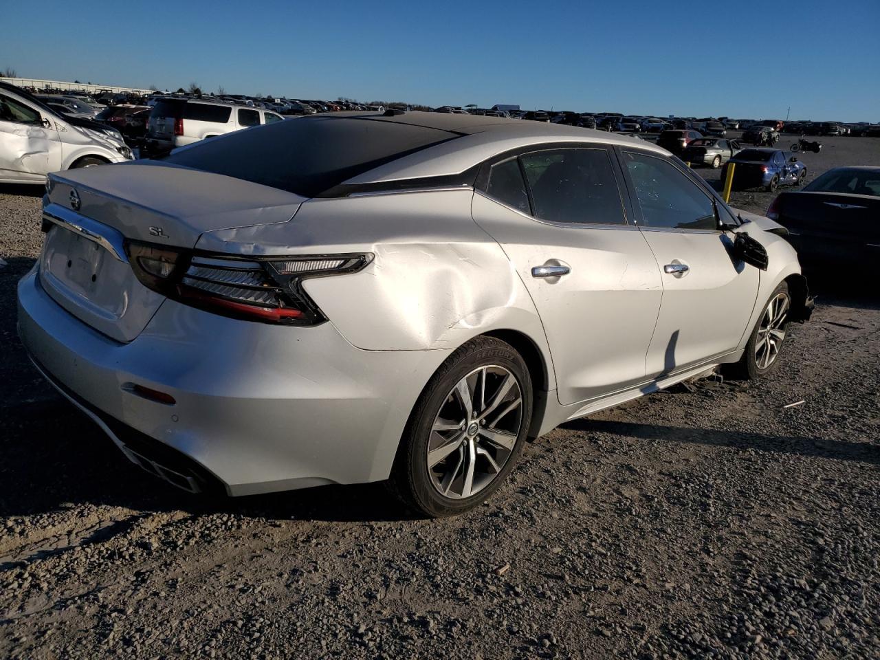 2019 NISSAN MAXIMA S - Фото 3