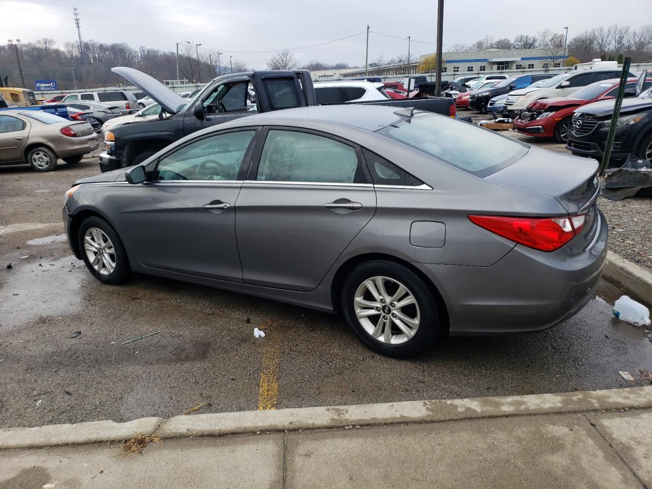 2013 HYUNDAI SONATA GLS - Фото 2