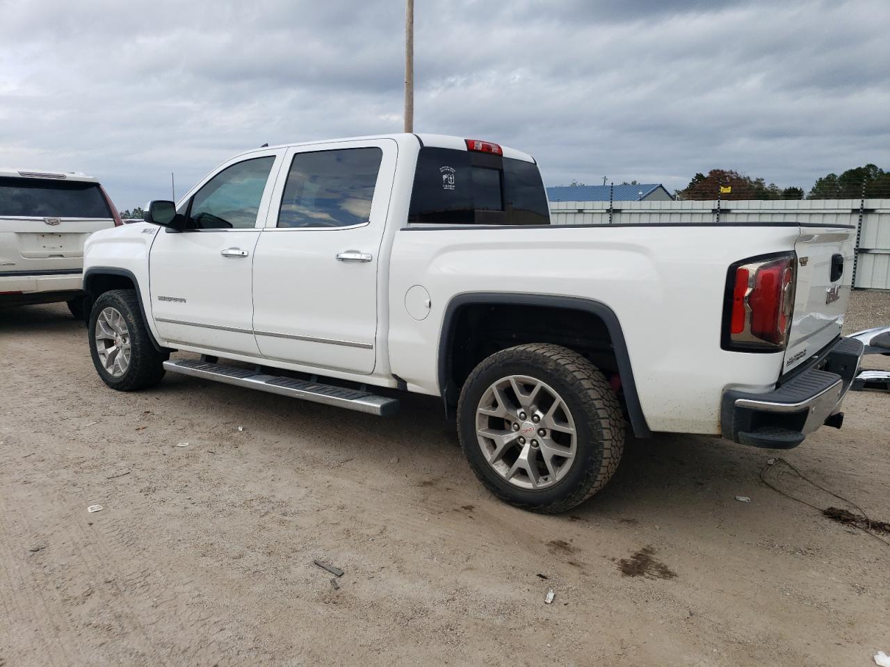 2017 GMC SIERRA K15 - Фото 2