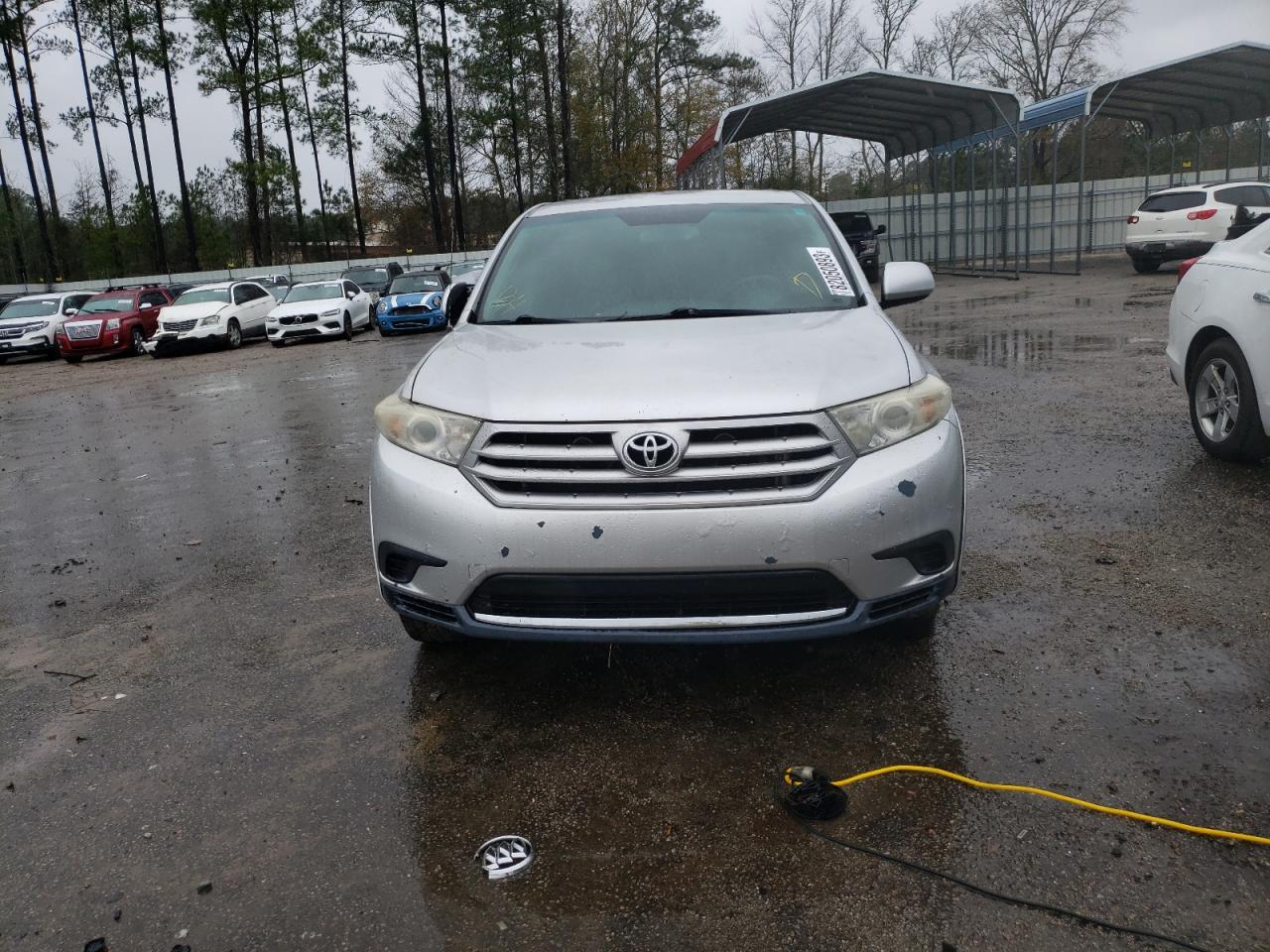 2011 TOYOTA HIGHLANDER - Image 5