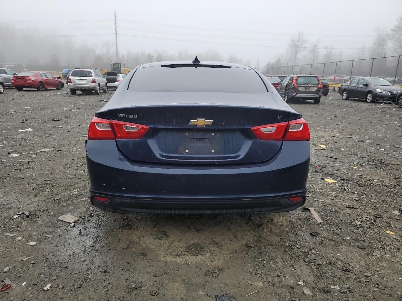 2017 CHEVROLET MALIBU LT - Фото 6