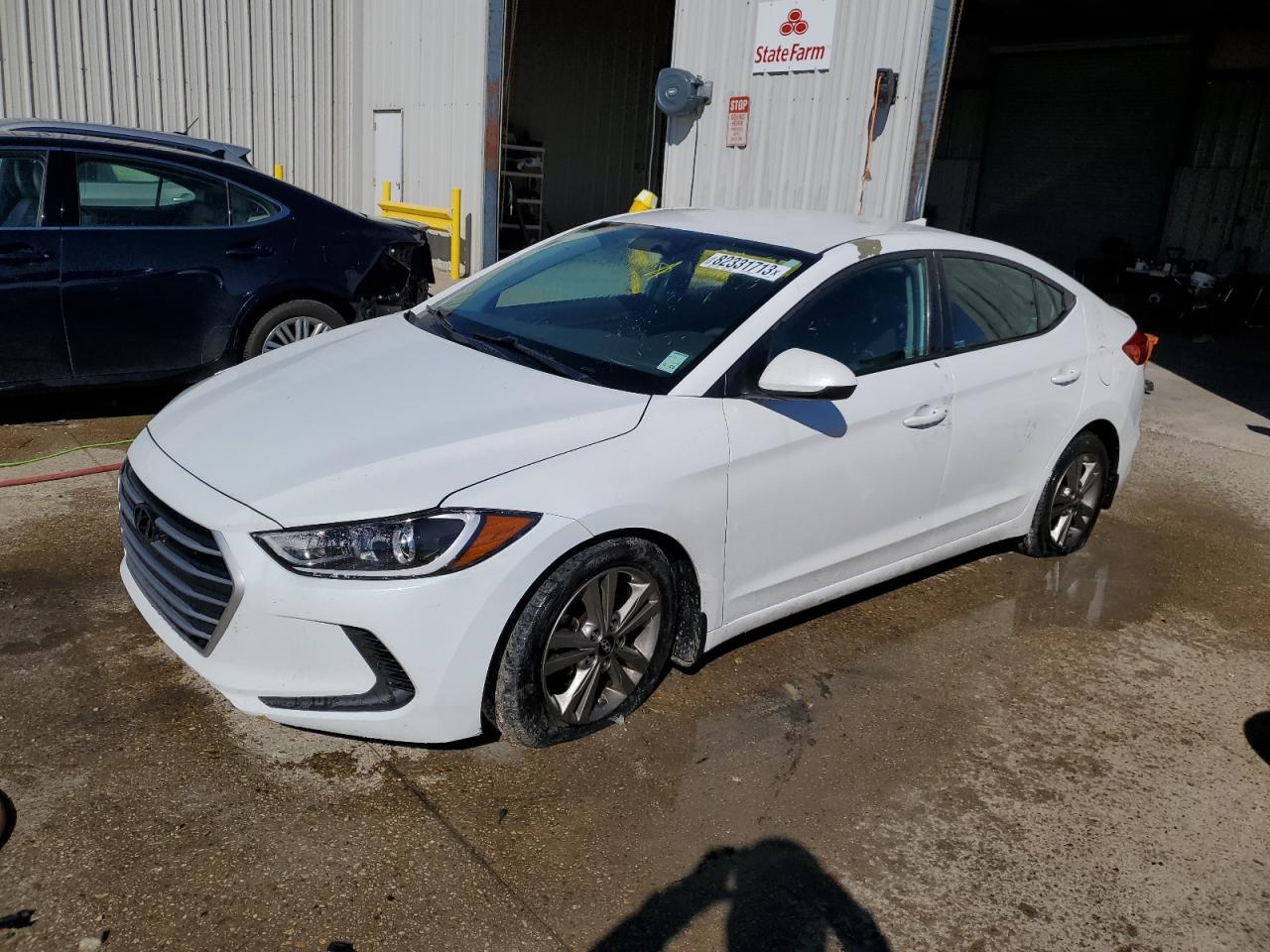 2018 HYUNDAI ELANTRA SE