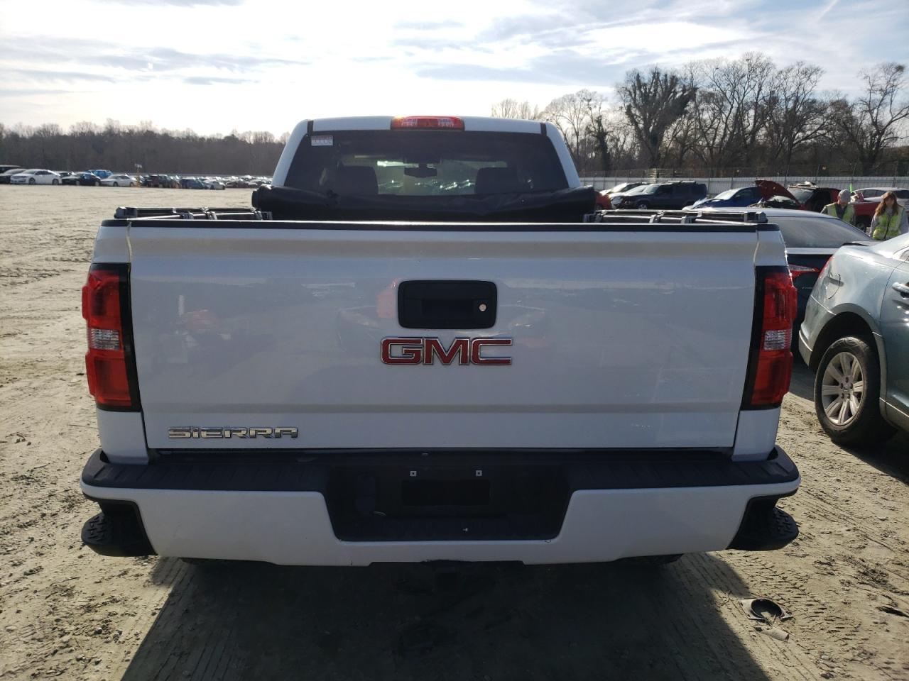 2017 GMC SIERRA K15 - Фото 6
