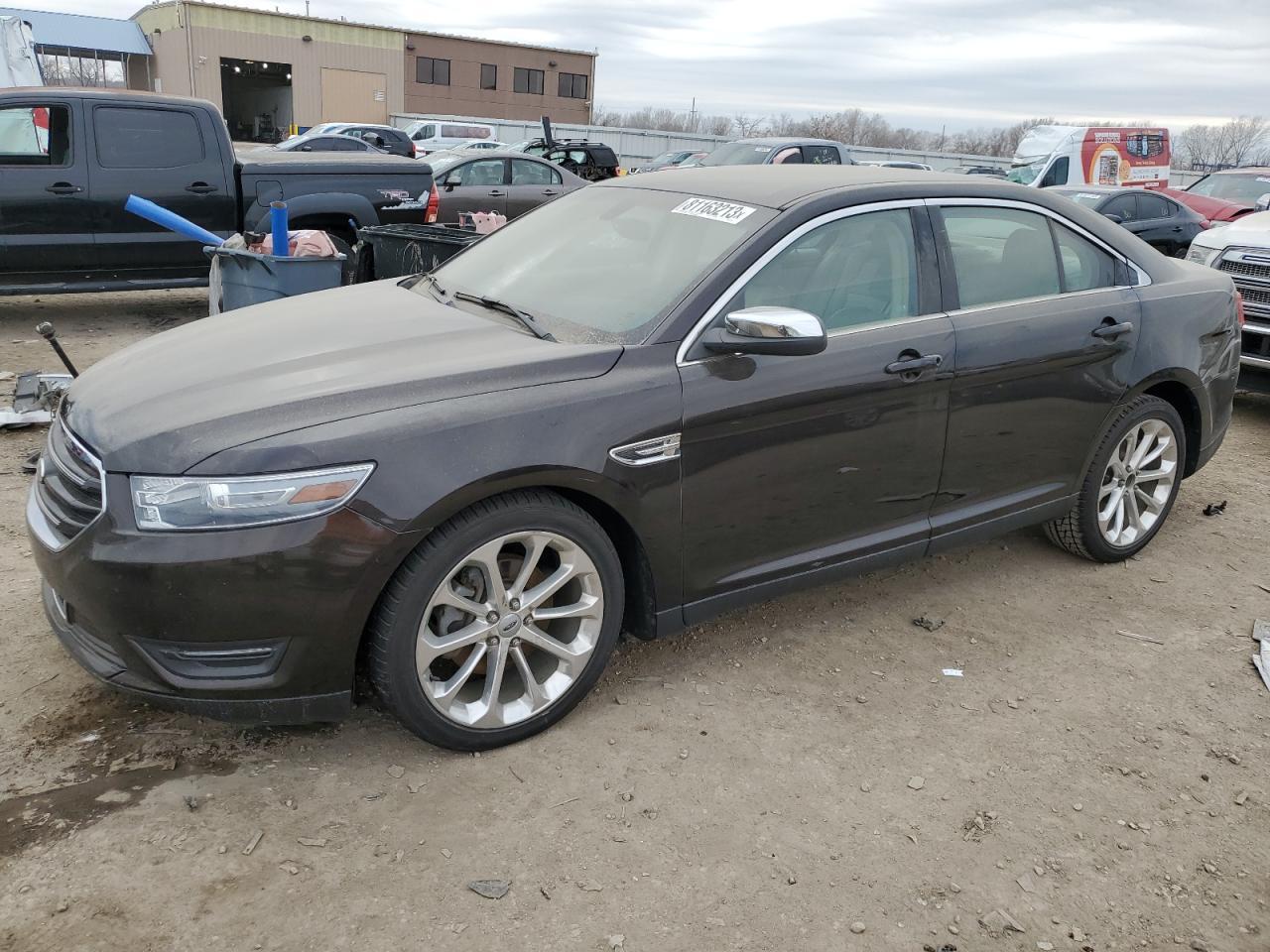 2013 FORD TAURUS LIM