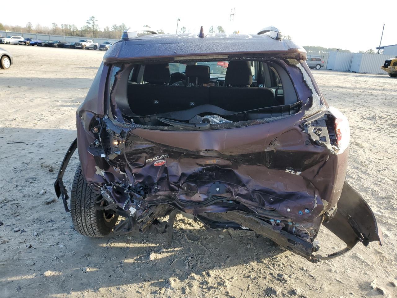 2018 TOYOTA RAV4 ADVEN - Фото 6