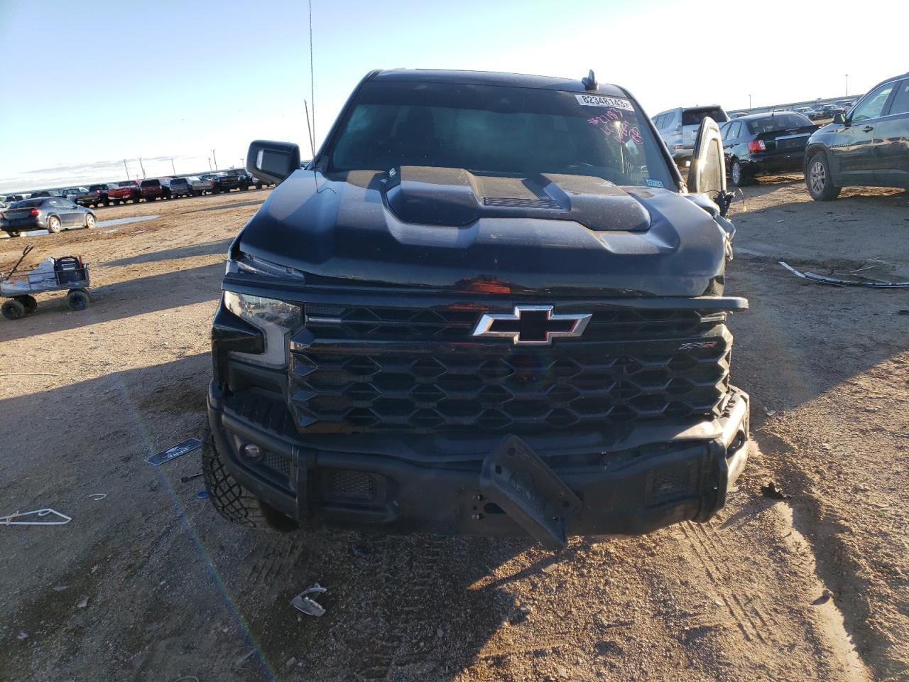 2023 CHEVROLET SILVERADO - Фото 5