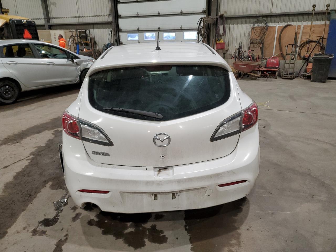 2013 MAZDA 3 I - Фото 6