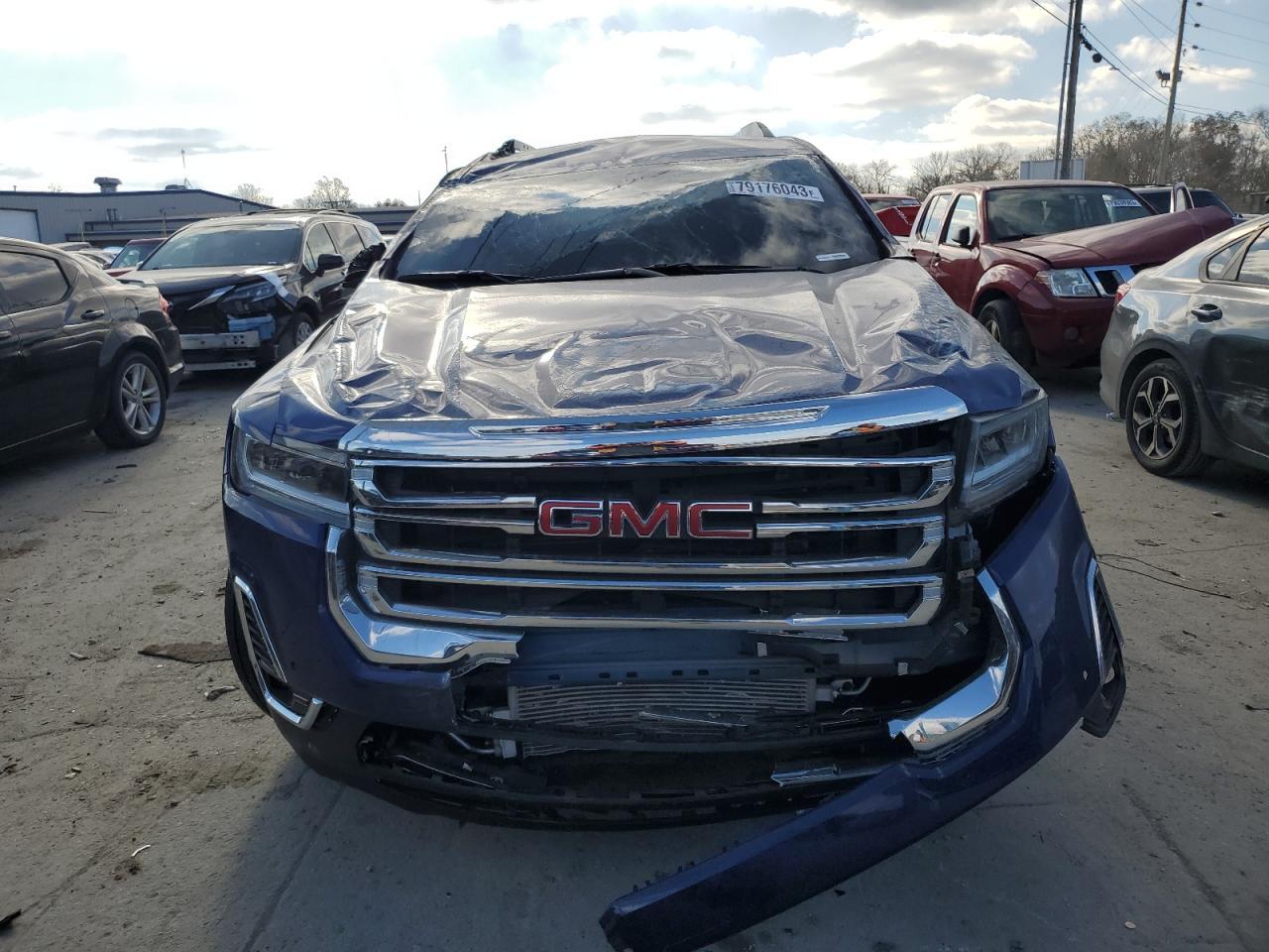 2023 GMC ACADIA SLT - Image 5