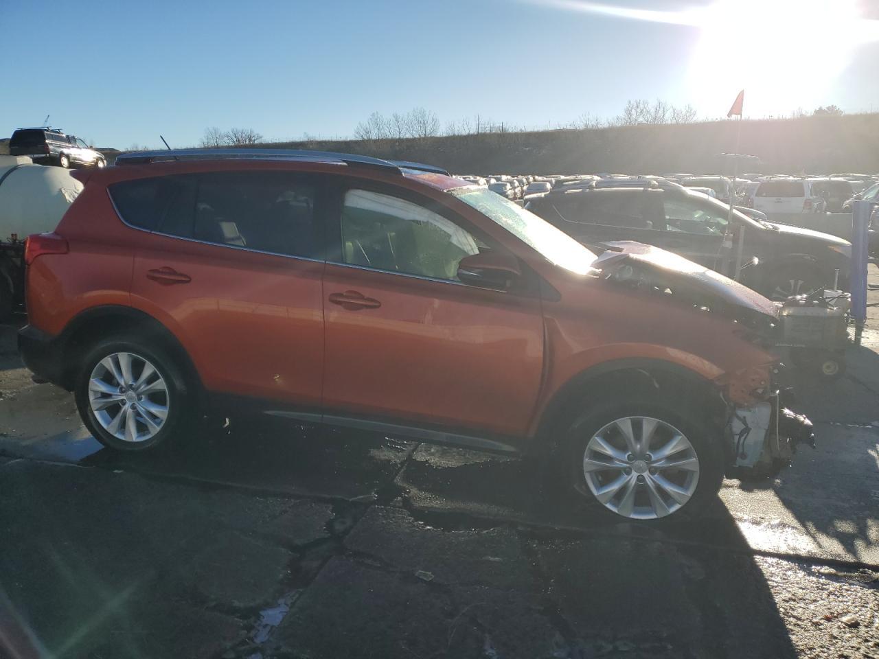 2015 TOYOTA RAV4 LIMIT - Image 4