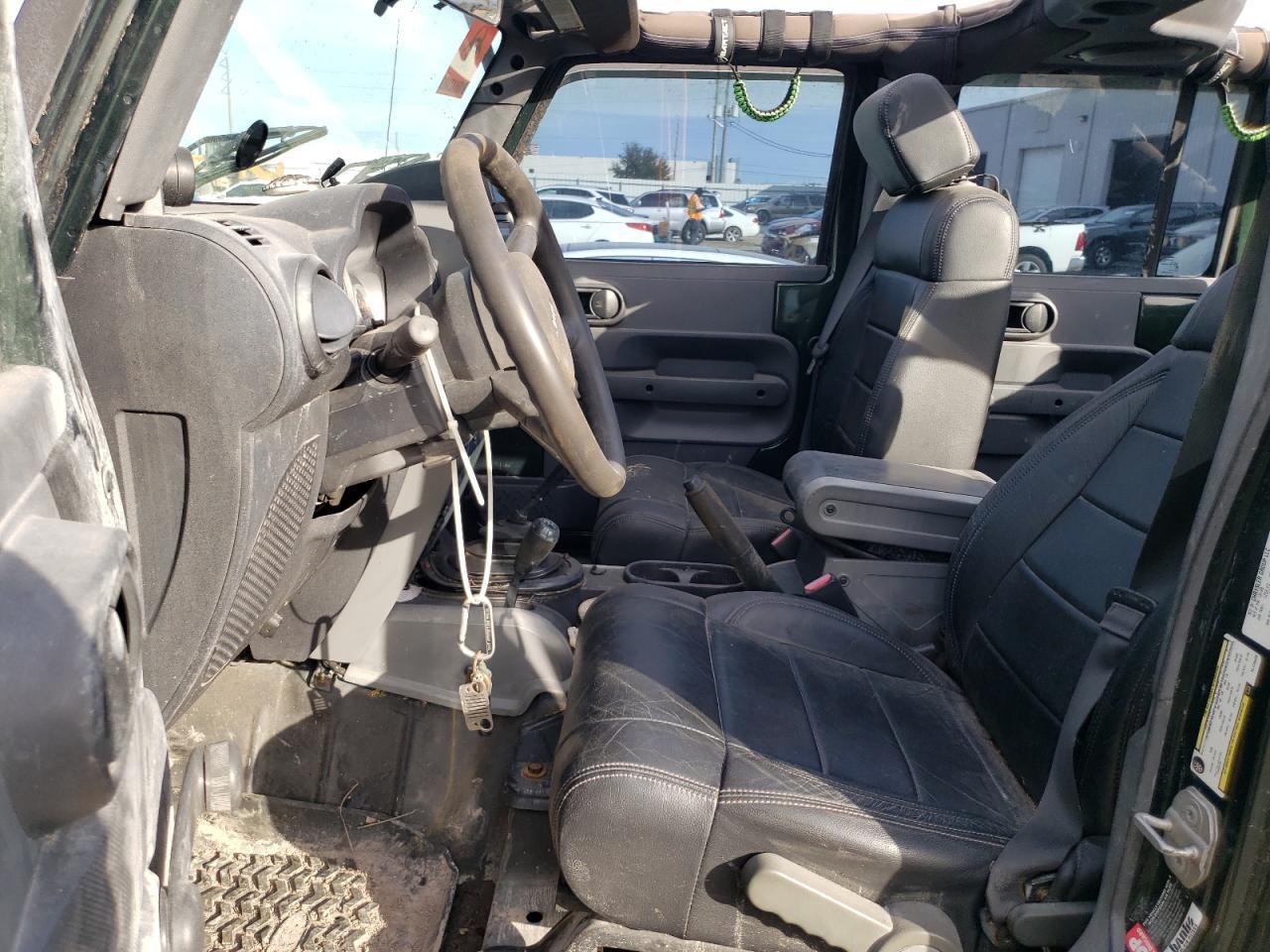 2010 JEEP WRANGLER U - Image 7